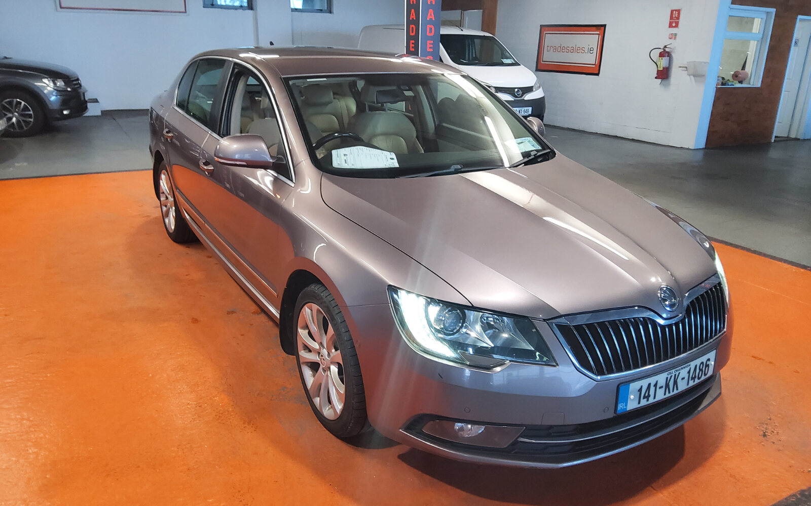 Skoda Superb 2.0 TDI 140HP Elegance