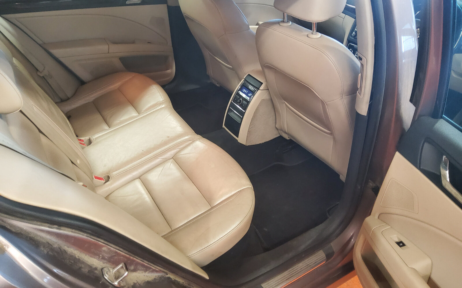 Skoda Superb 2.0 TDI 140HP Elegance