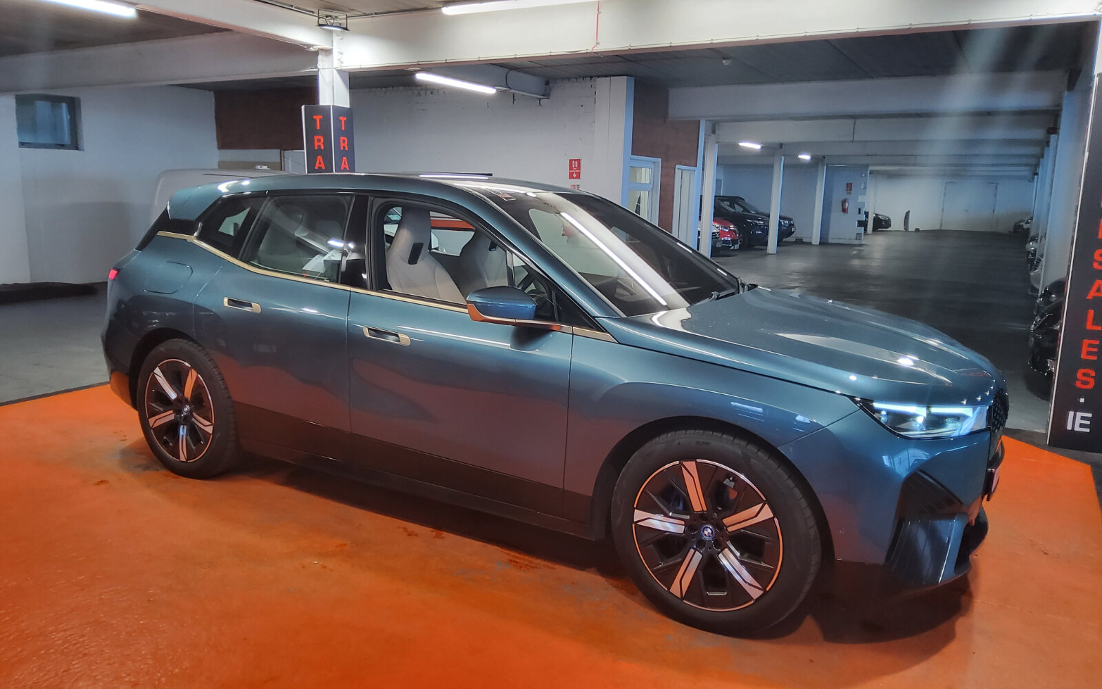 BMW iX xDrive50 M Sport
