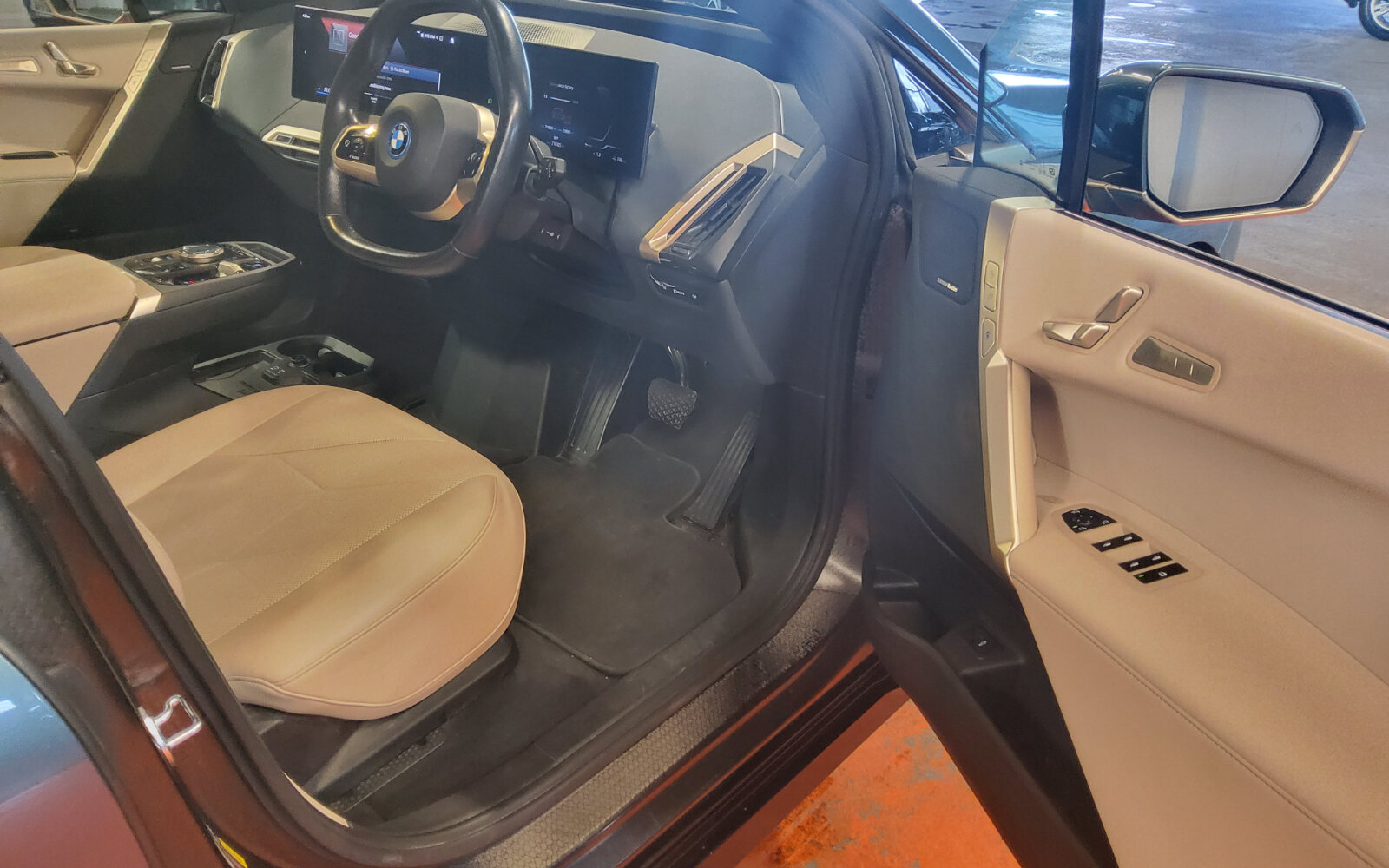 BMW iX xDrive50 M Sport