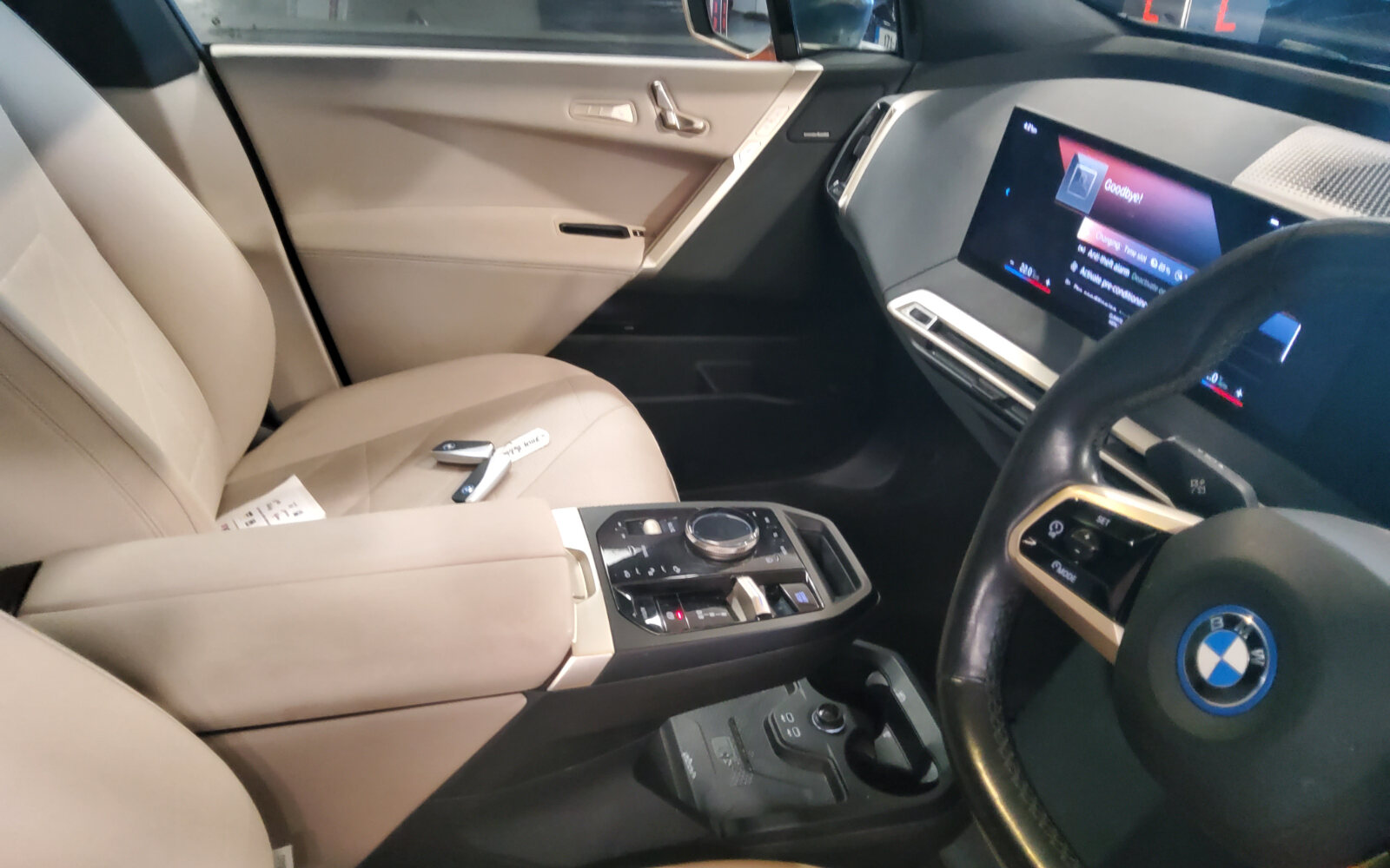 BMW iX xDrive50 M Sport