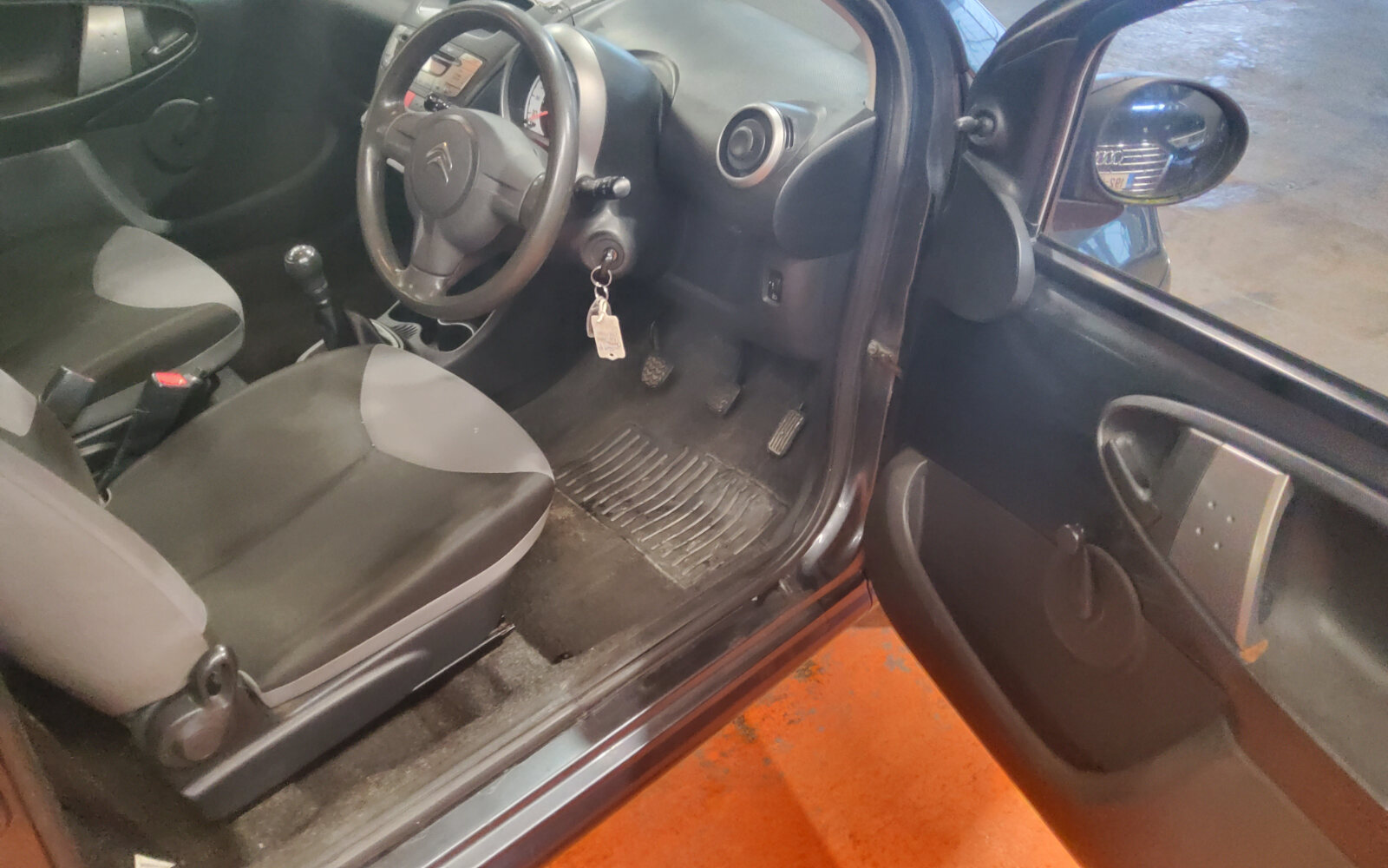 Citroen C1 1.0i 12V 68hp VT