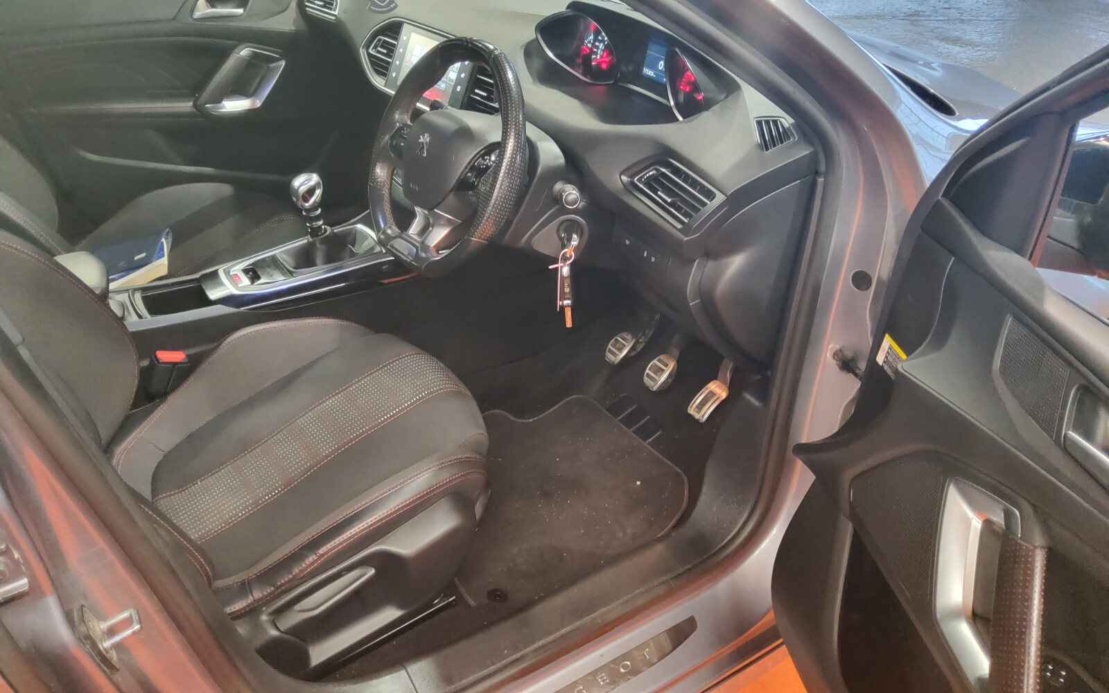 Peugeot 308 1.6 BLUE HDI 120bhp GT Line