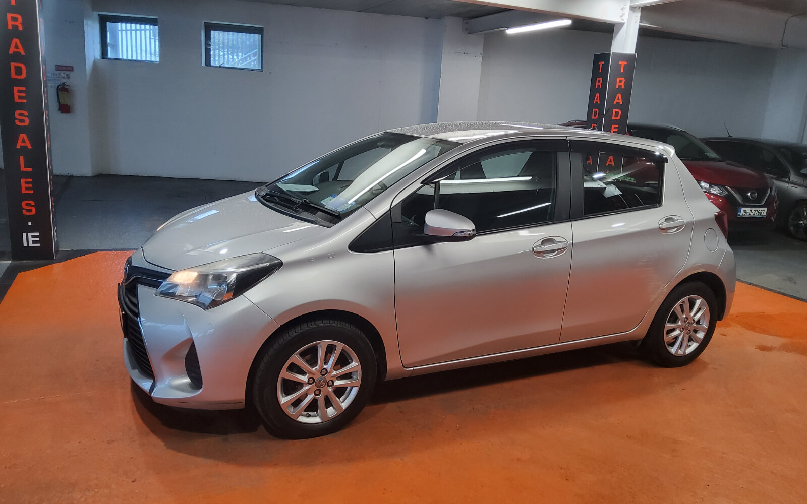 Toyota Yaris 1.0 VVT-i 3Dr Aura