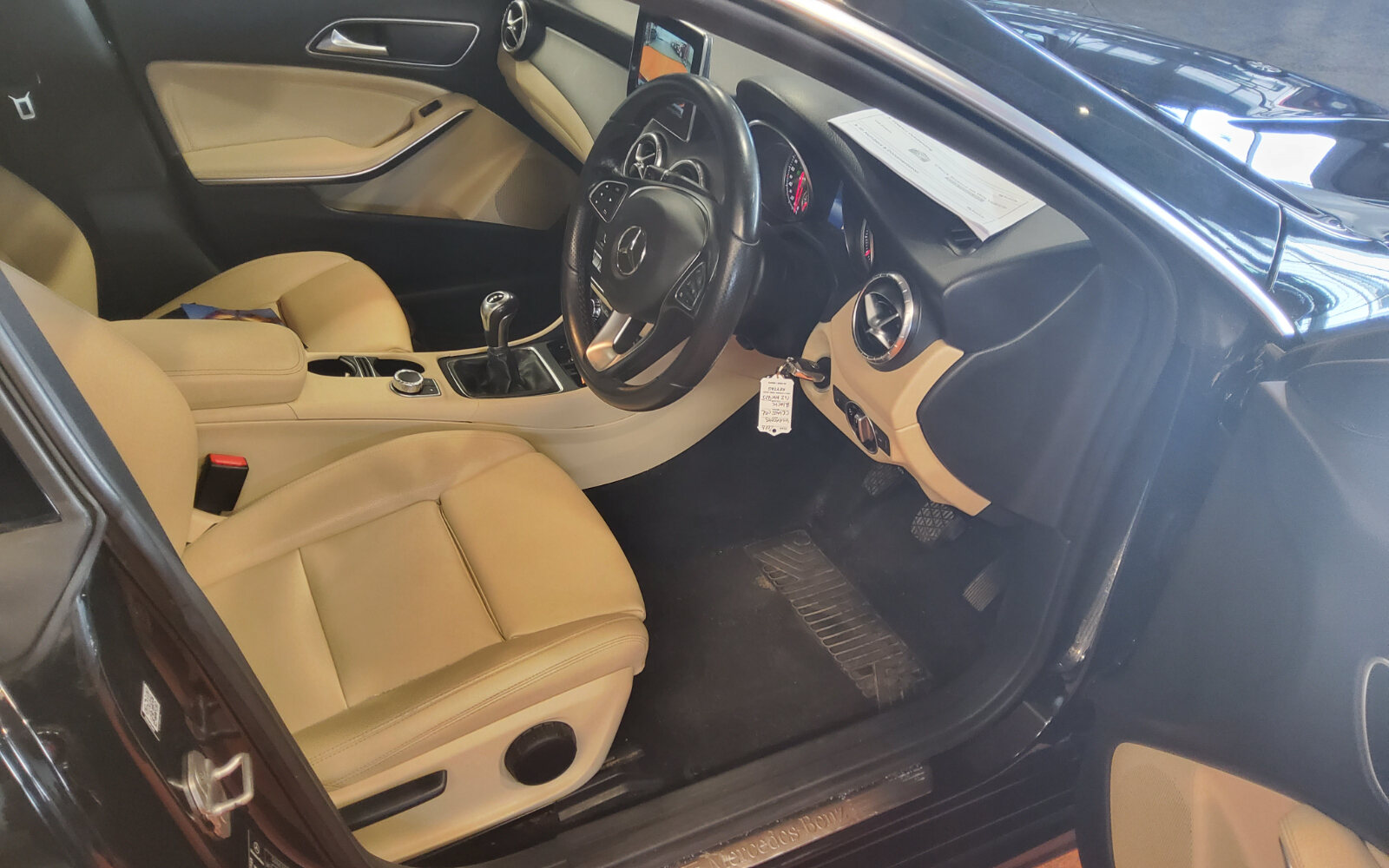 Mercedes-Benz CLA 180 D URBAN