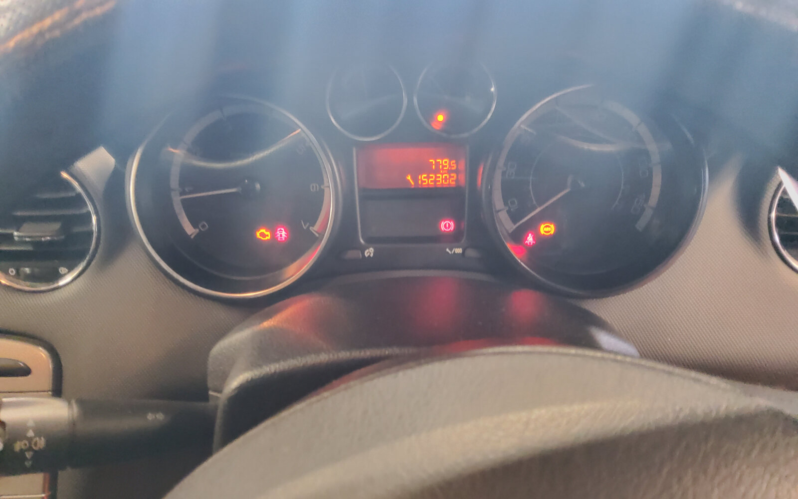 Peugeot 308 1.4 95 bhp 5 dr S