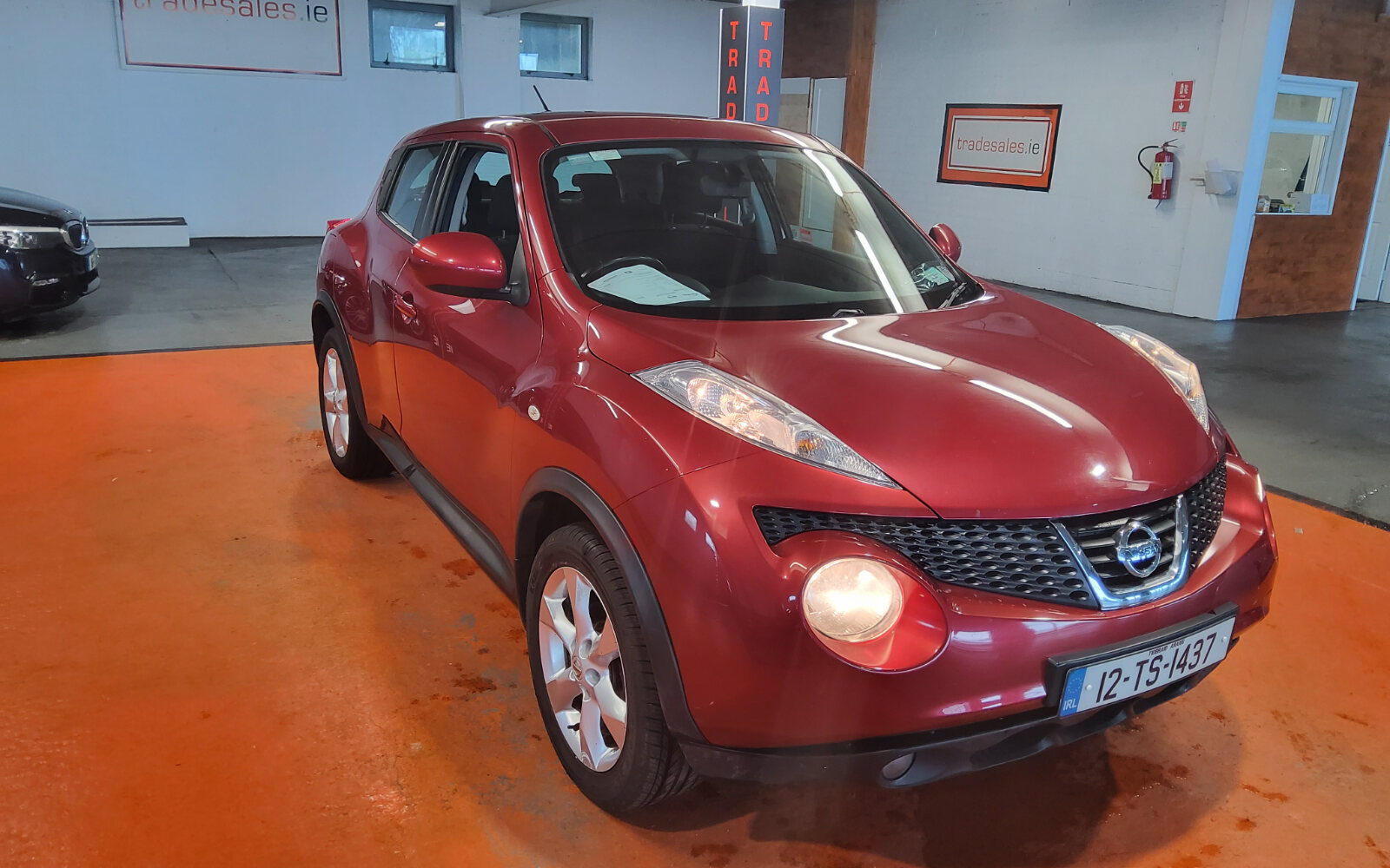 Nissan Juke 1.6 litre petrol SV CVT