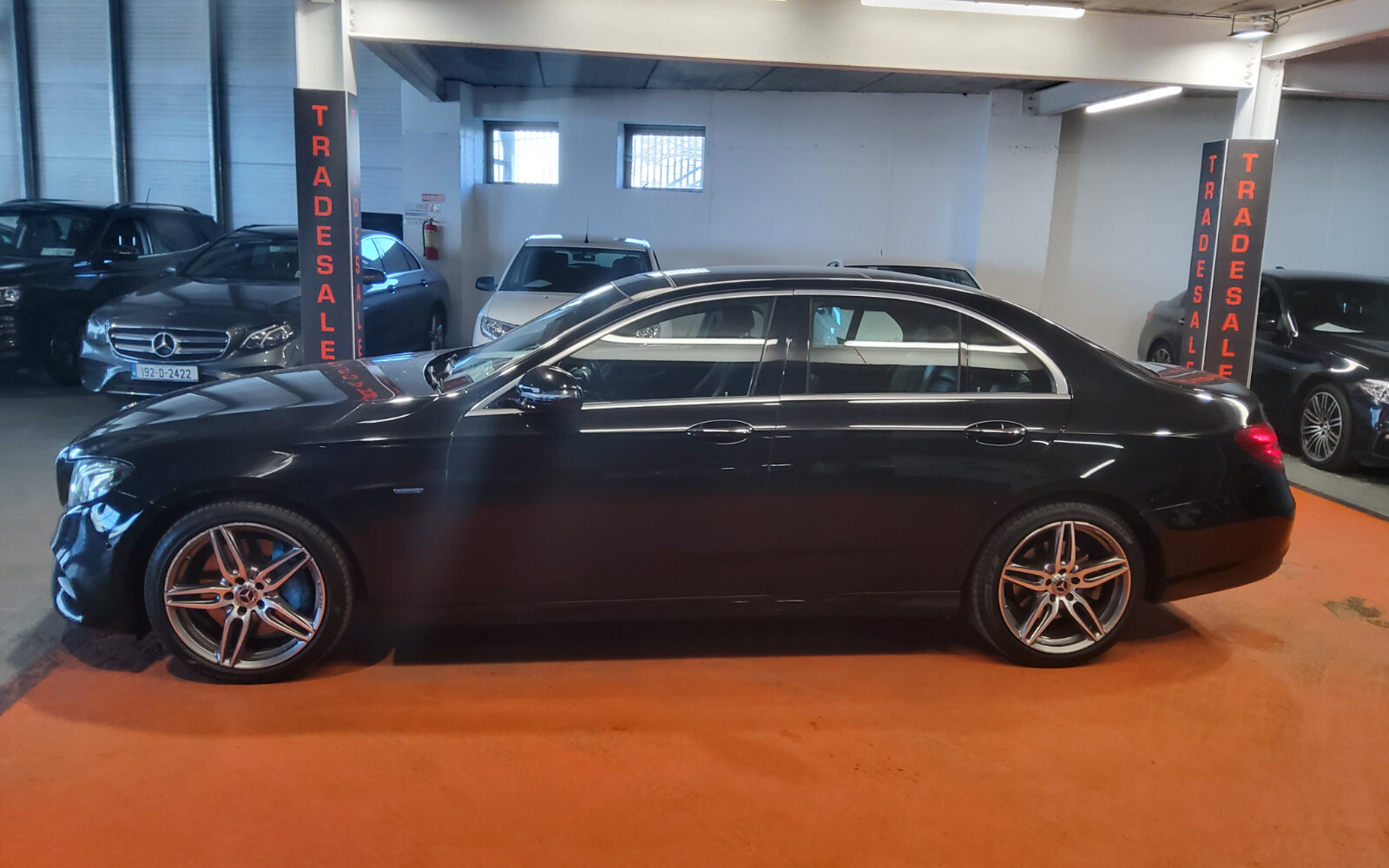 Mercedes-Benz E-Class E 350 E AMG LINE A/T