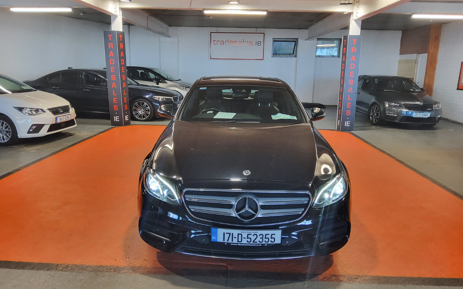 Mercedes-Benz E-Class E 350 E AMG LINE A/T