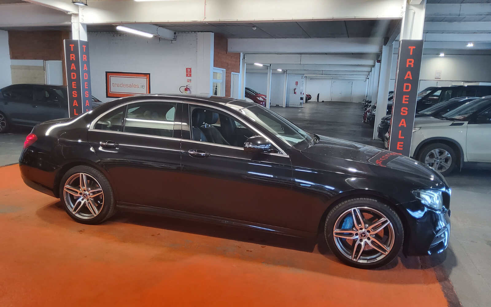 Mercedes-Benz E-Class E 350 E AMG LINE A/T