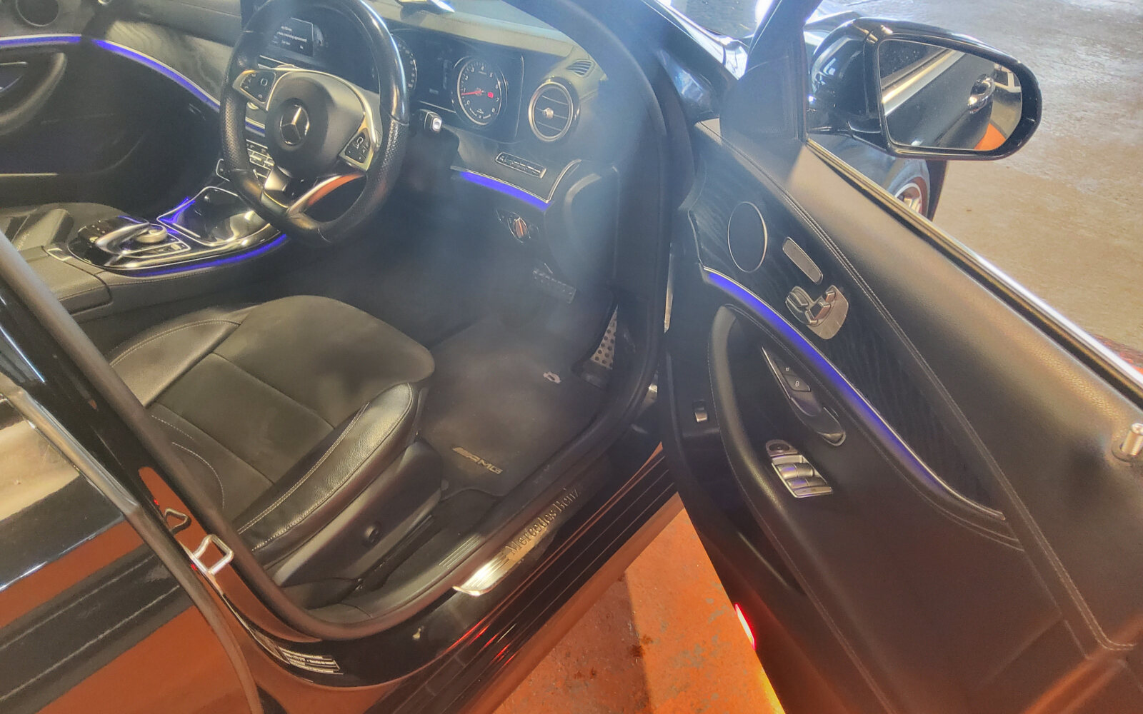 Mercedes-Benz E-Class E 350 E AMG LINE A/T