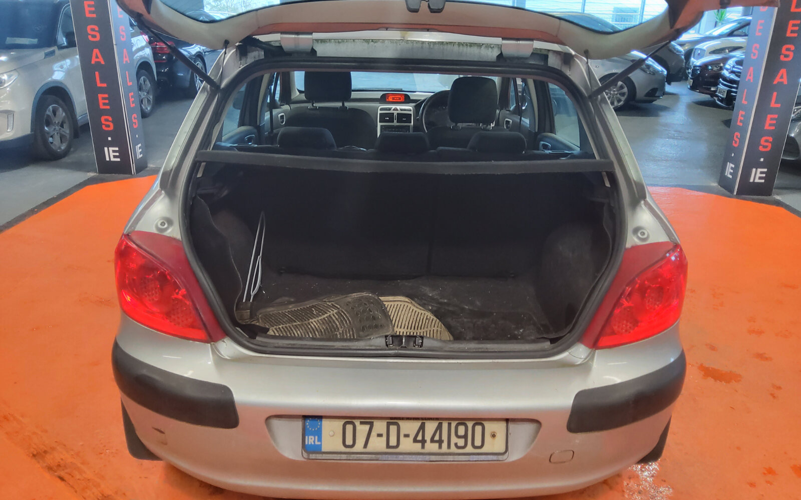 Peugeot 307 1.4 16v SR