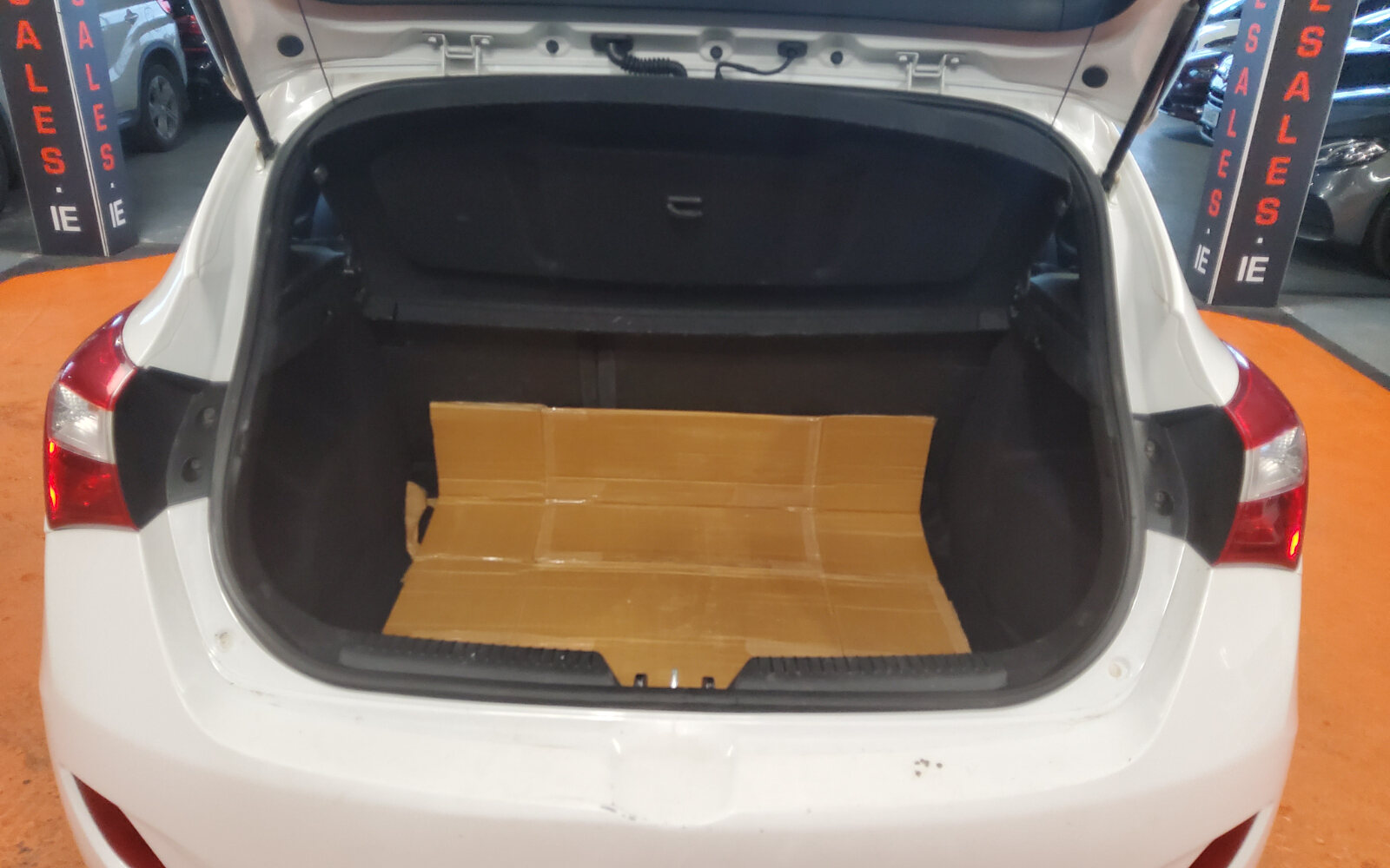 Hyundai i30 1.6 Diesel Deluxe