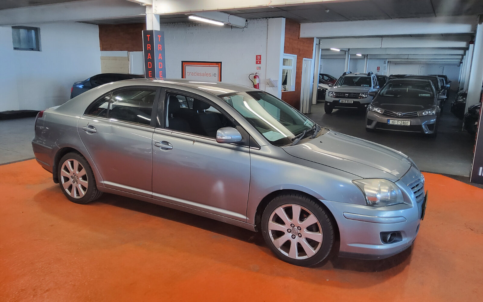 Toyota Avensis 2.0 D-4D Aura