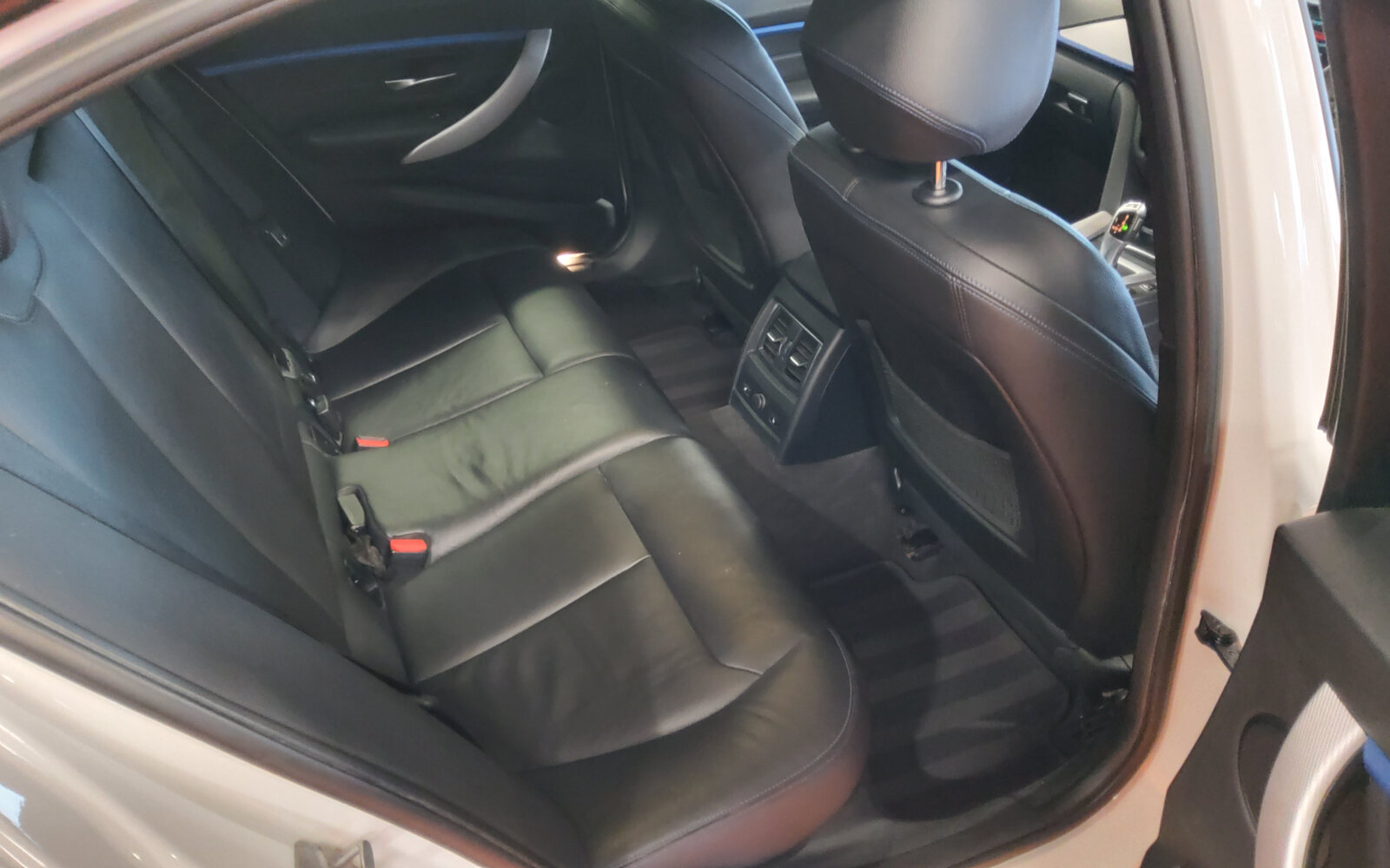 BMW 3-Series 330e M Sport