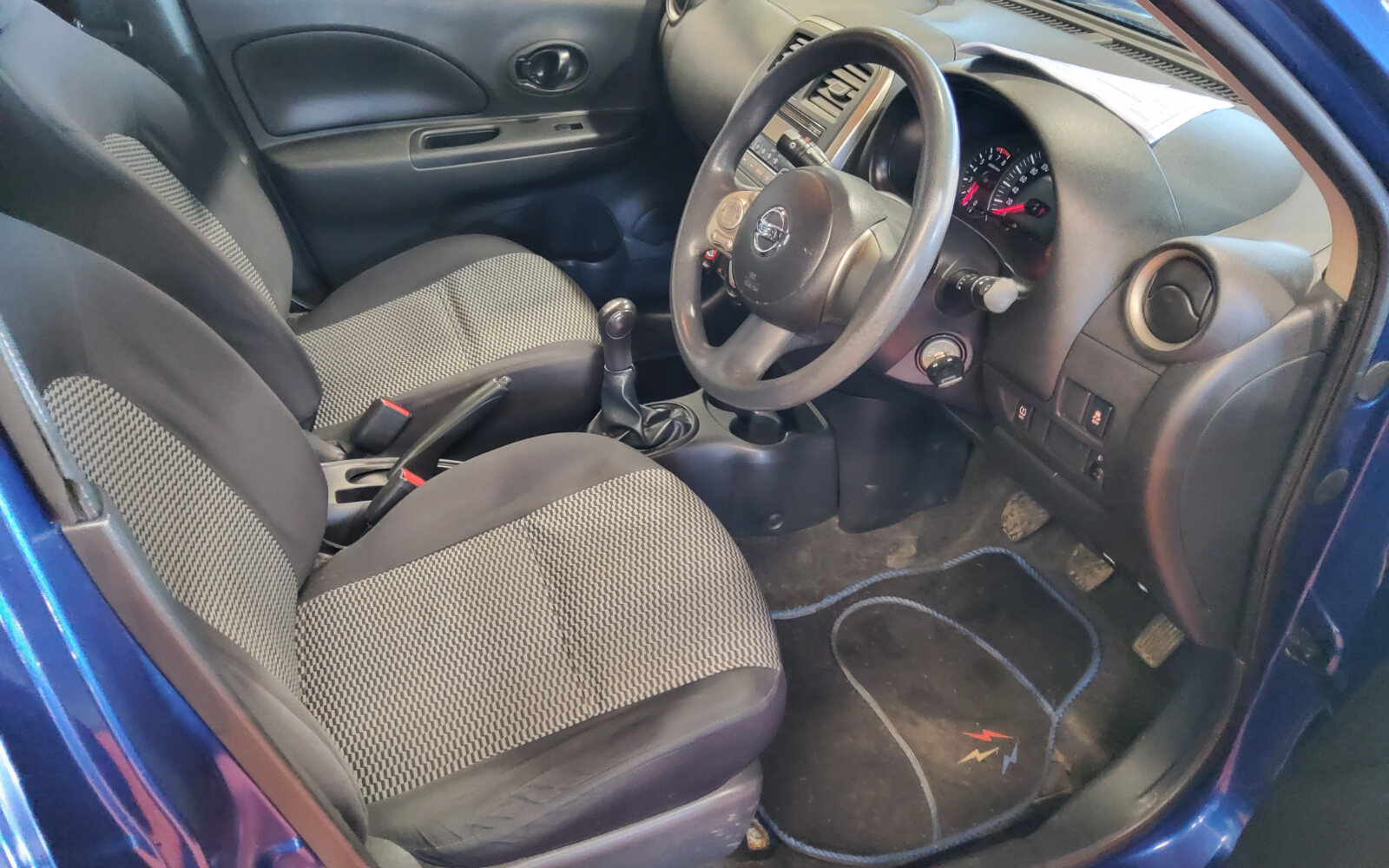 Nissan Micra 1.2 E