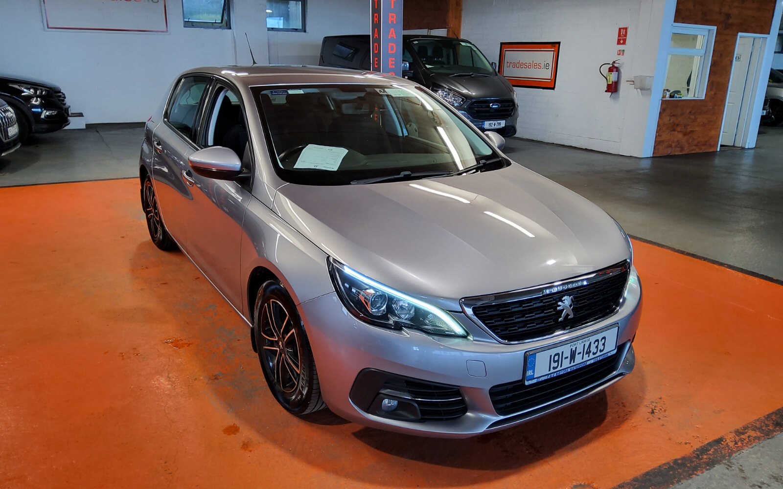 Peugeot 308 1.2 PTech 110bhp Access