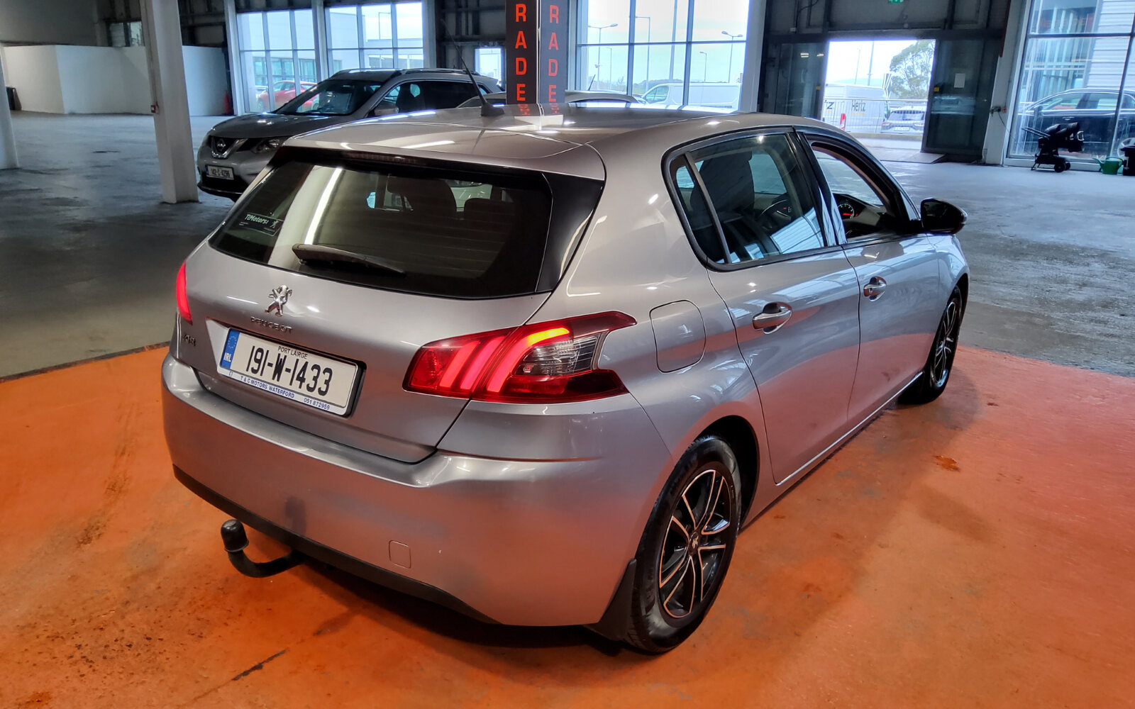 Peugeot 308 1.2 PTech 110bhp Access