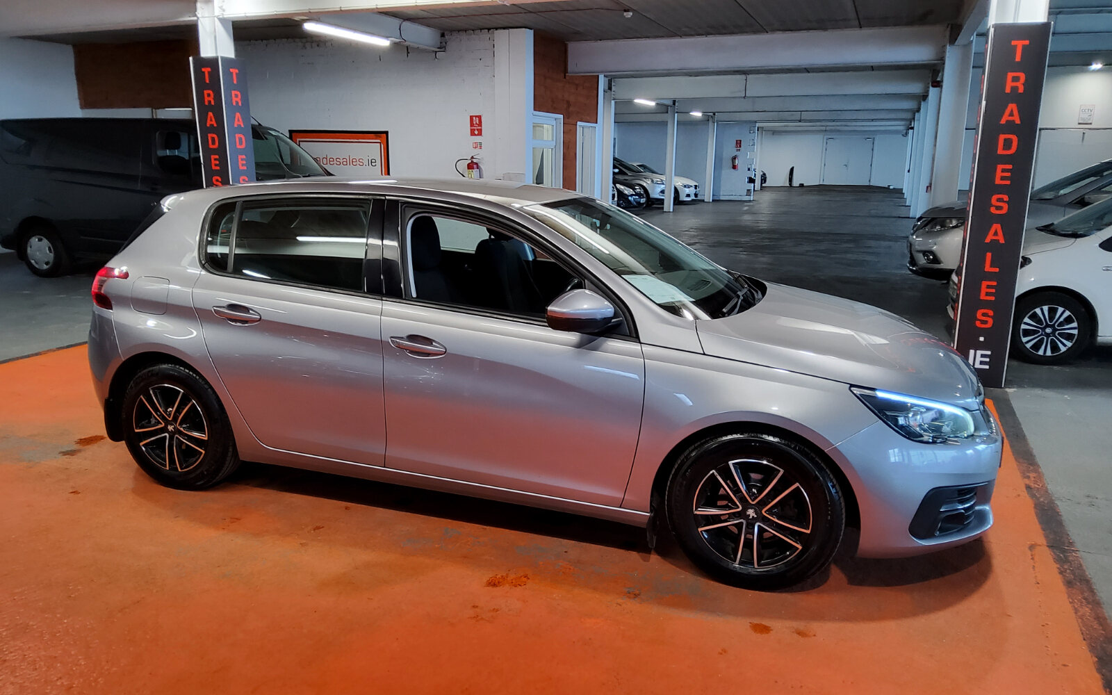 Peugeot 308 1.2 PTech 110bhp Access