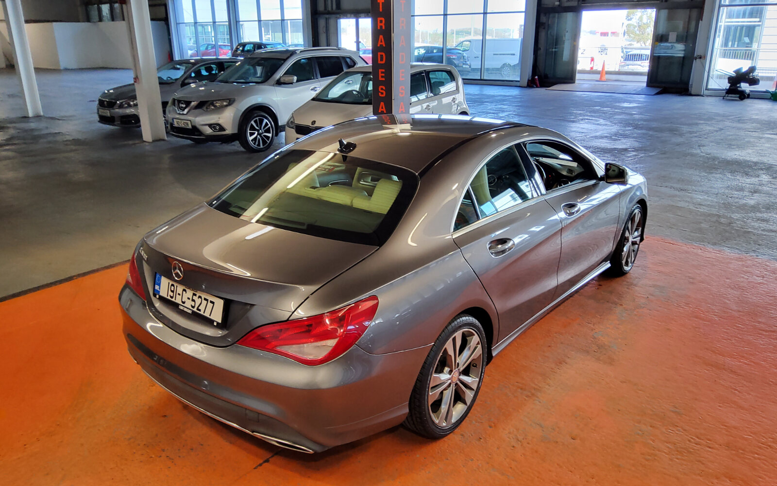 Mercedes-Benz CLA CLA 180