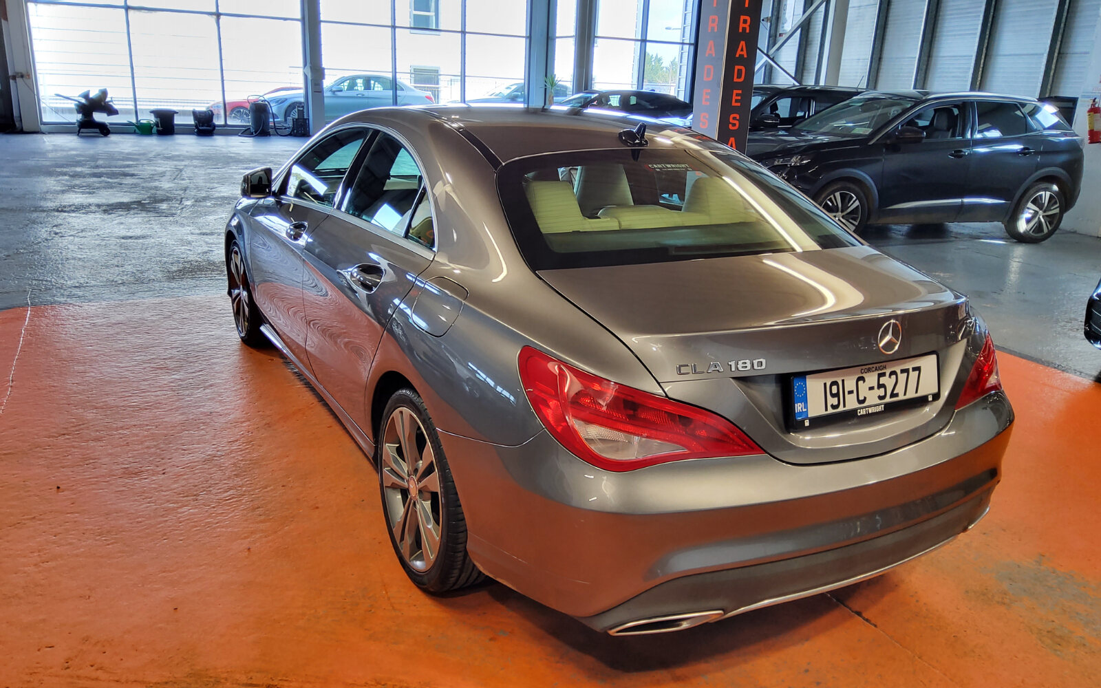 Mercedes-Benz CLA CLA 180