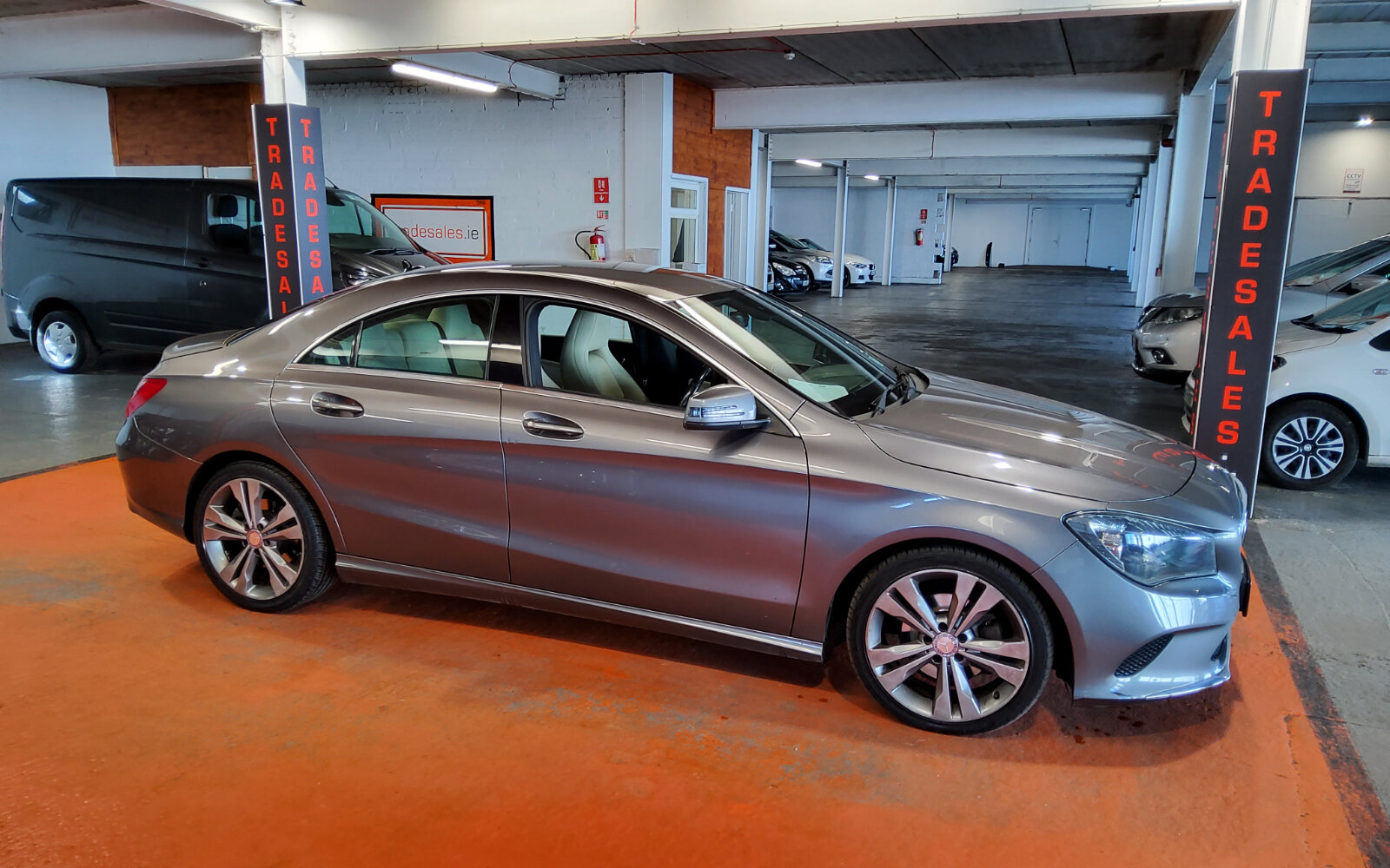 Mercedes-Benz CLA CLA 180