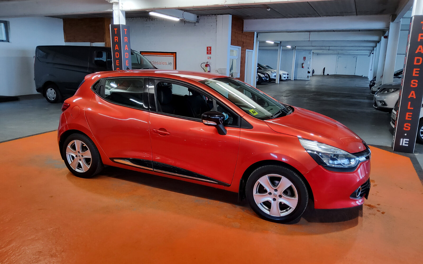 Renault Clio 1.2 16V 75 DYNAMIQUE NAV