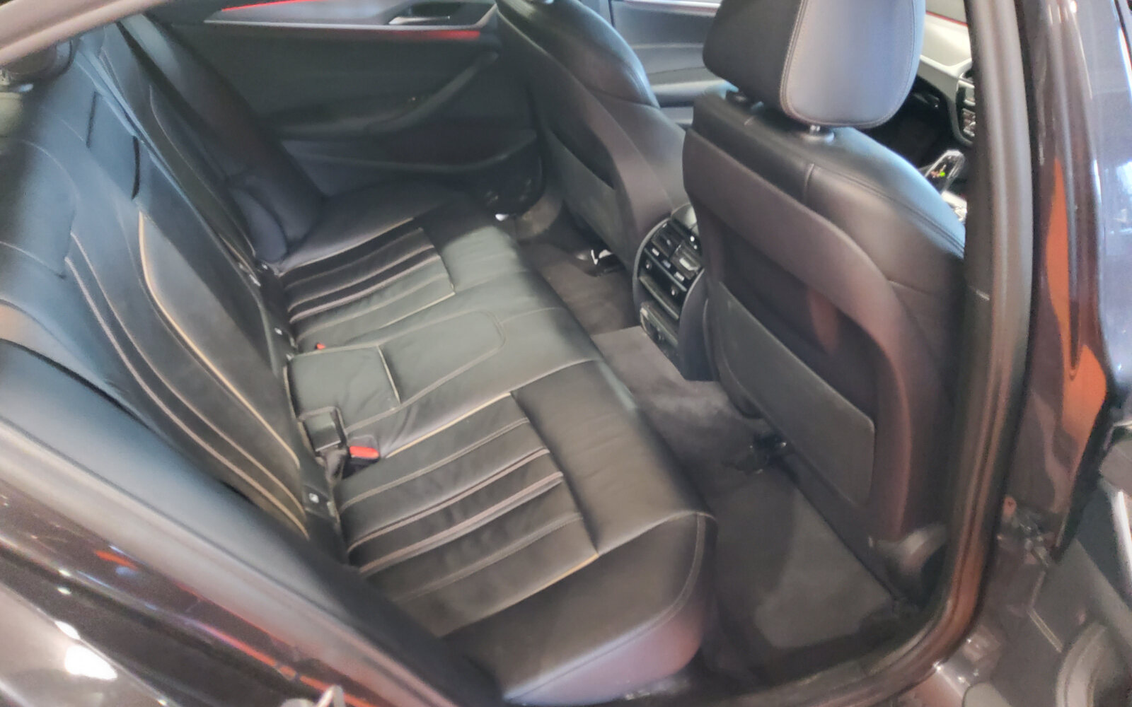 BMW 5-Series 530d xDrive M Sport Auto