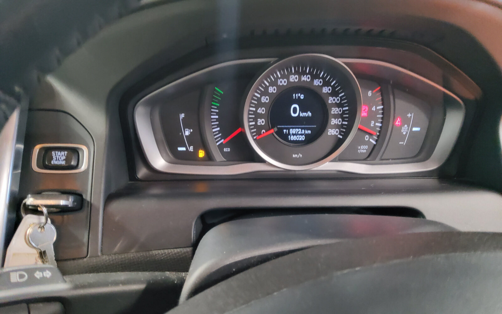 Volvo XC60 D3 (150hp) FWD ES