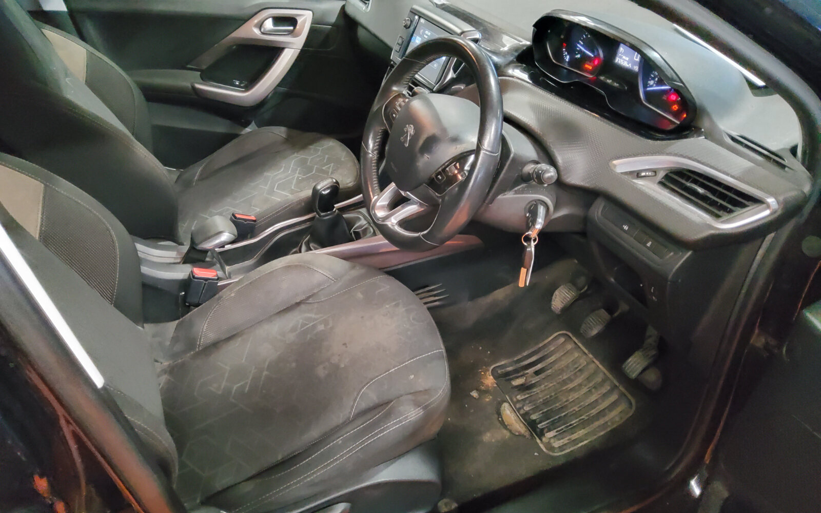 Peugeot 2008 1.6 Blue Hdi 75bhp Active