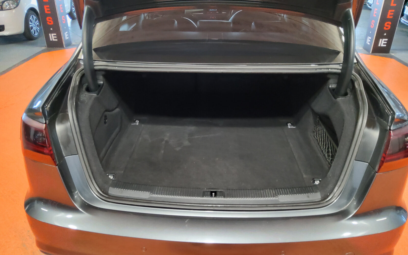 Audi A6 2.0TDI 190 Ultra S-Tronic Black Edition