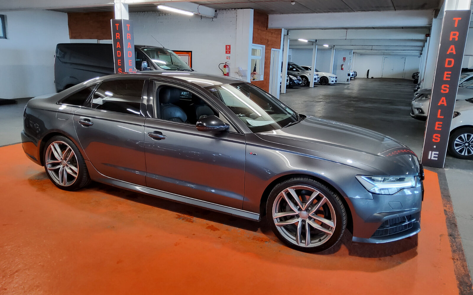 Audi A6 2.0TDI 190 Ultra S-Tronic Black Edition