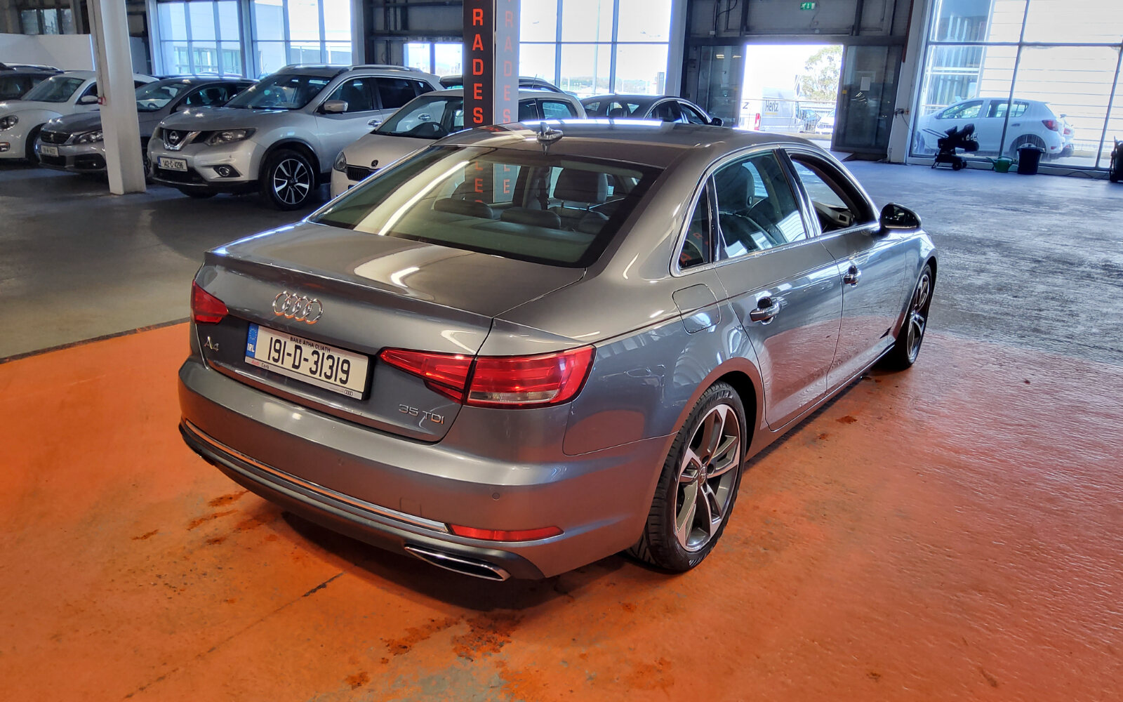 Audi A4 35TDI 150HP S tronic S Line