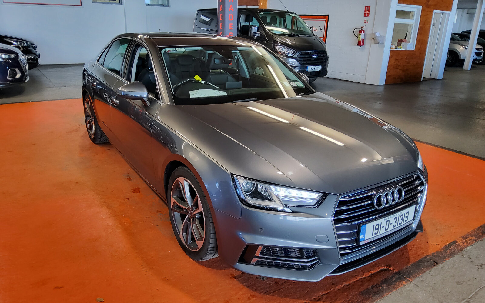 Audi A4 35TDI 150HP S tronic S Line