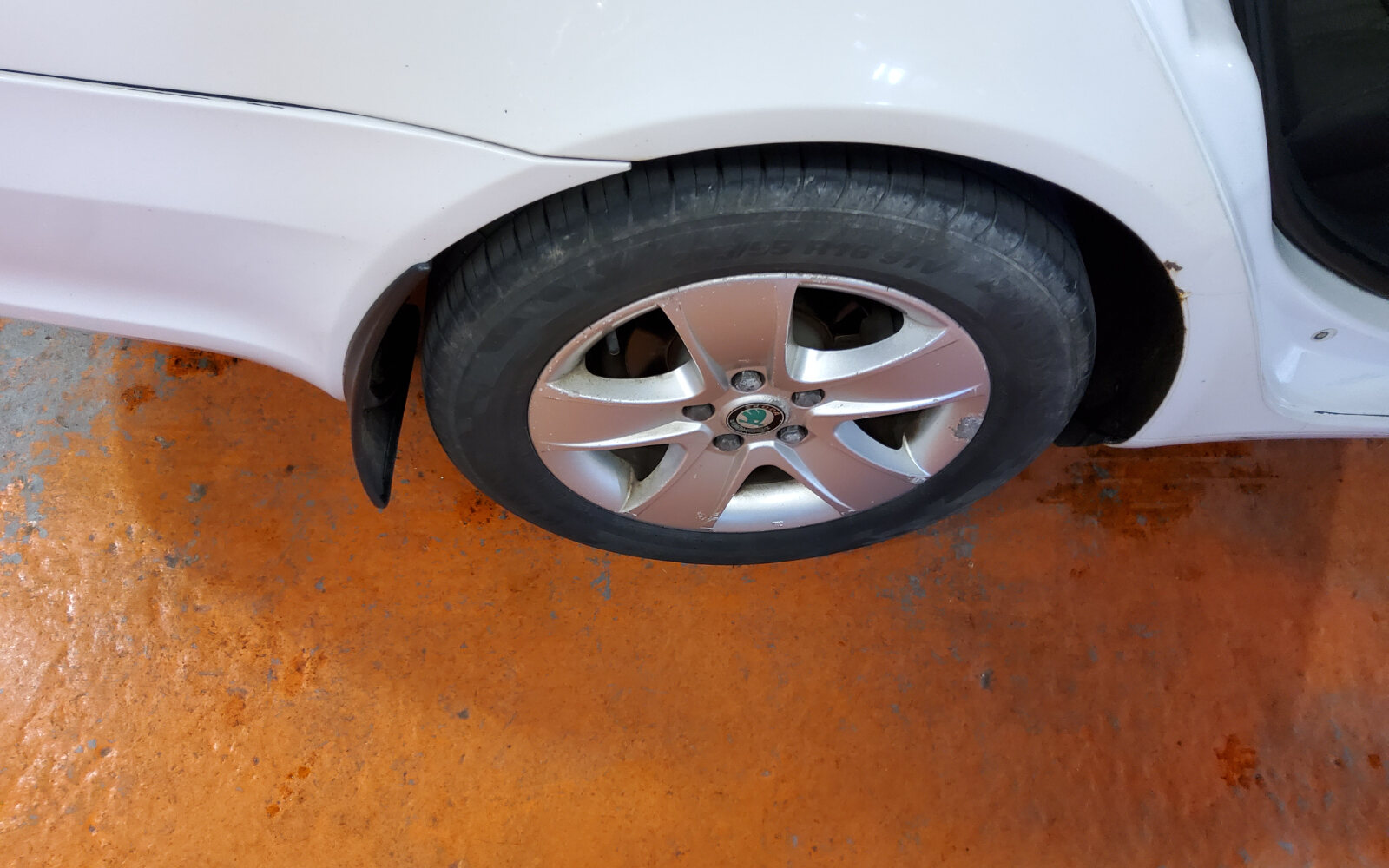 Skoda Octavia 1.6 CR TDI ELEGANCE