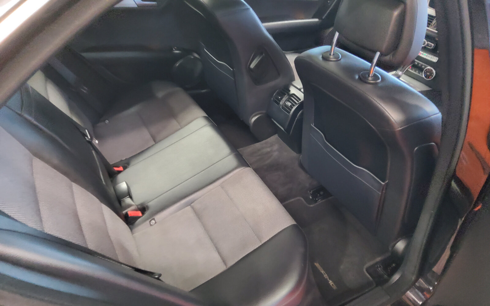 Mercedes-Benz C-Class C 220 CDI BE AVANTGARDE SPORT AUTO