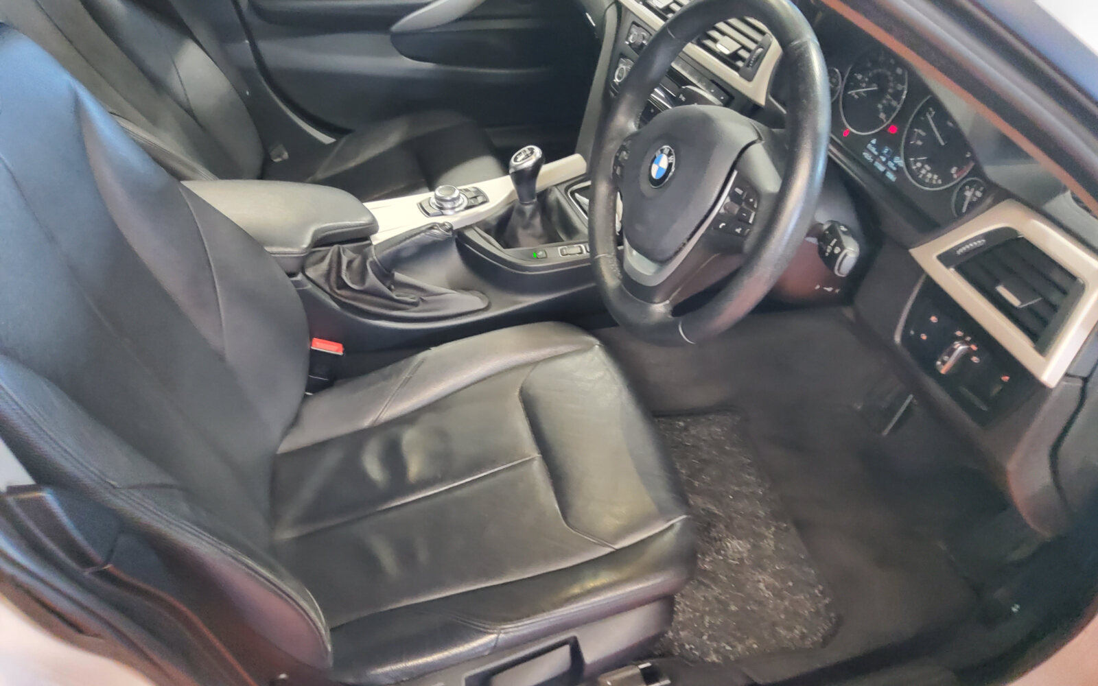BMW 4-Series 420d xDrive SE
