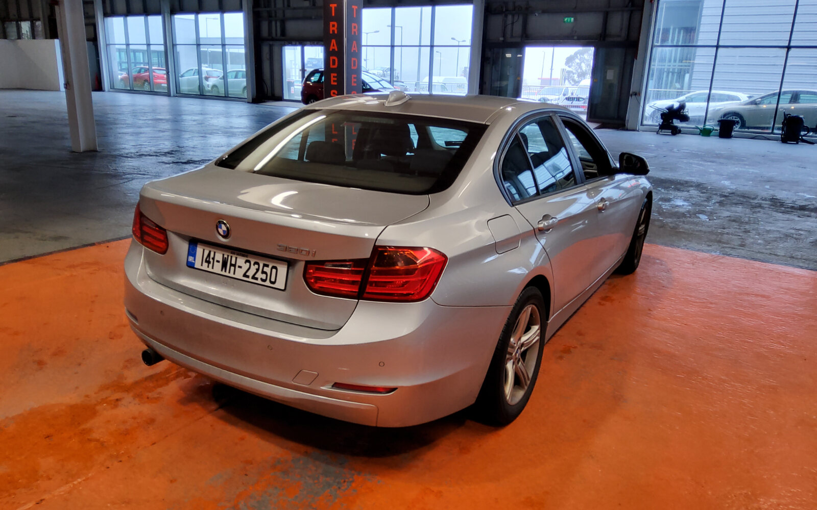 BMW 3-Series 320I SE
