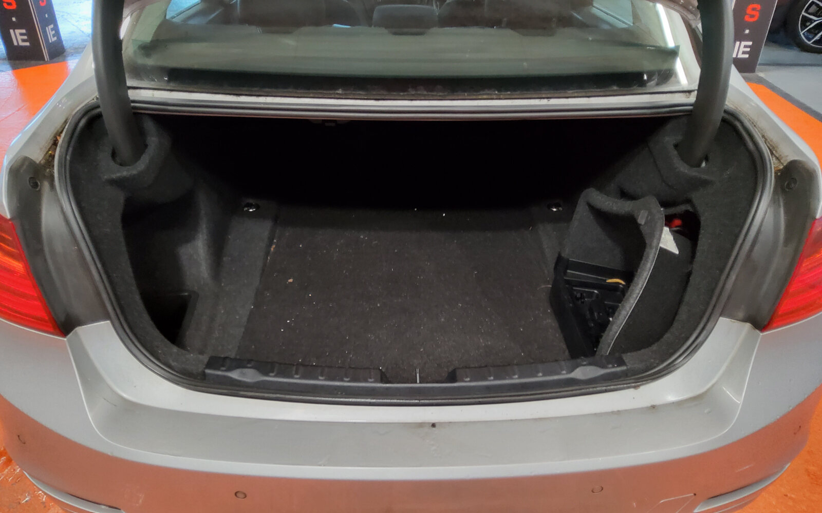 BMW 3-Series 320I SE