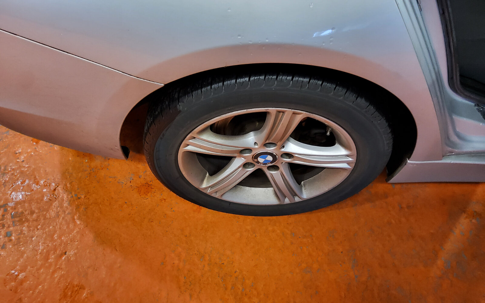 BMW 3-Series 320I SE