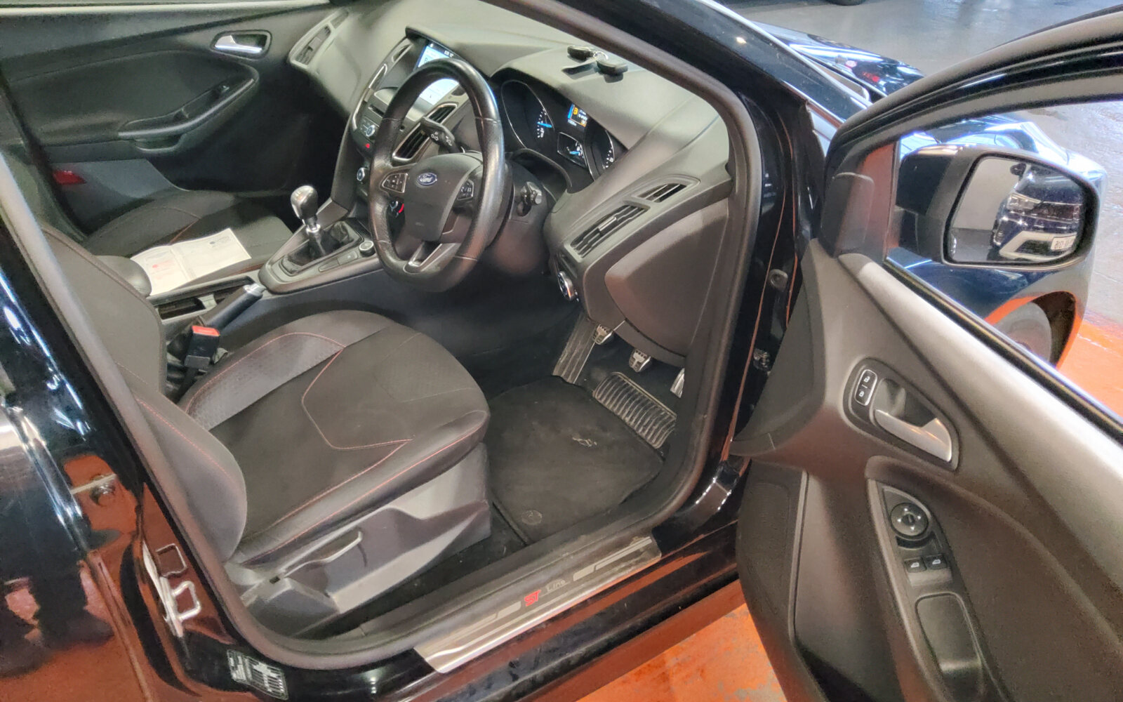 Ford Focus 1.0 EcoBoost 125PS ST-Line