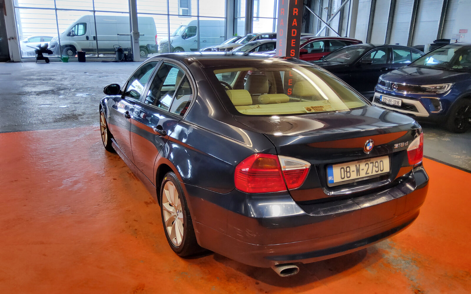 BMW 3-Series 318d ES