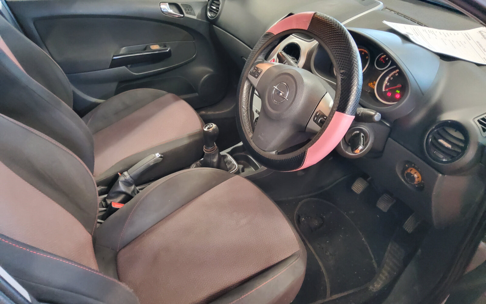 Opel Corsa 1.2i 16v SXi 5DR