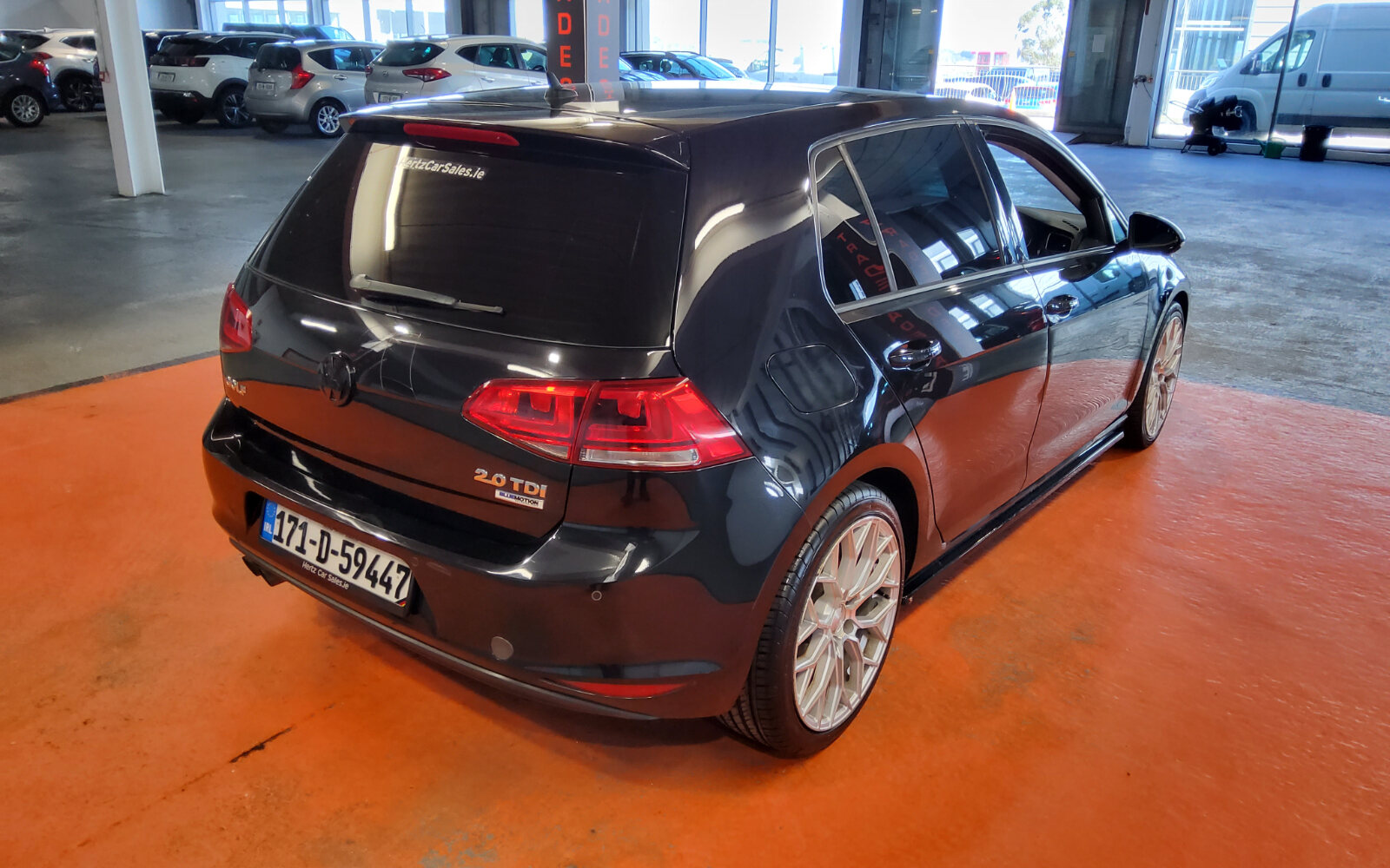 Volkswagen Golf 2.0TDI 5DR 150HP Highline
