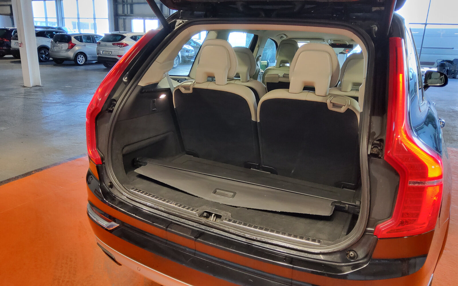 Volvo XC90 D5 (235hp) AWD Inscription Geartronic