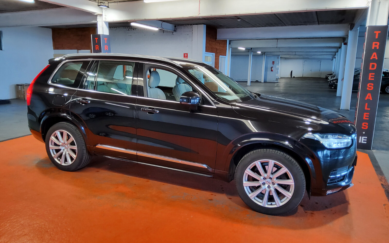 Volvo XC90 D5 (235hp) AWD Inscription Geartronic