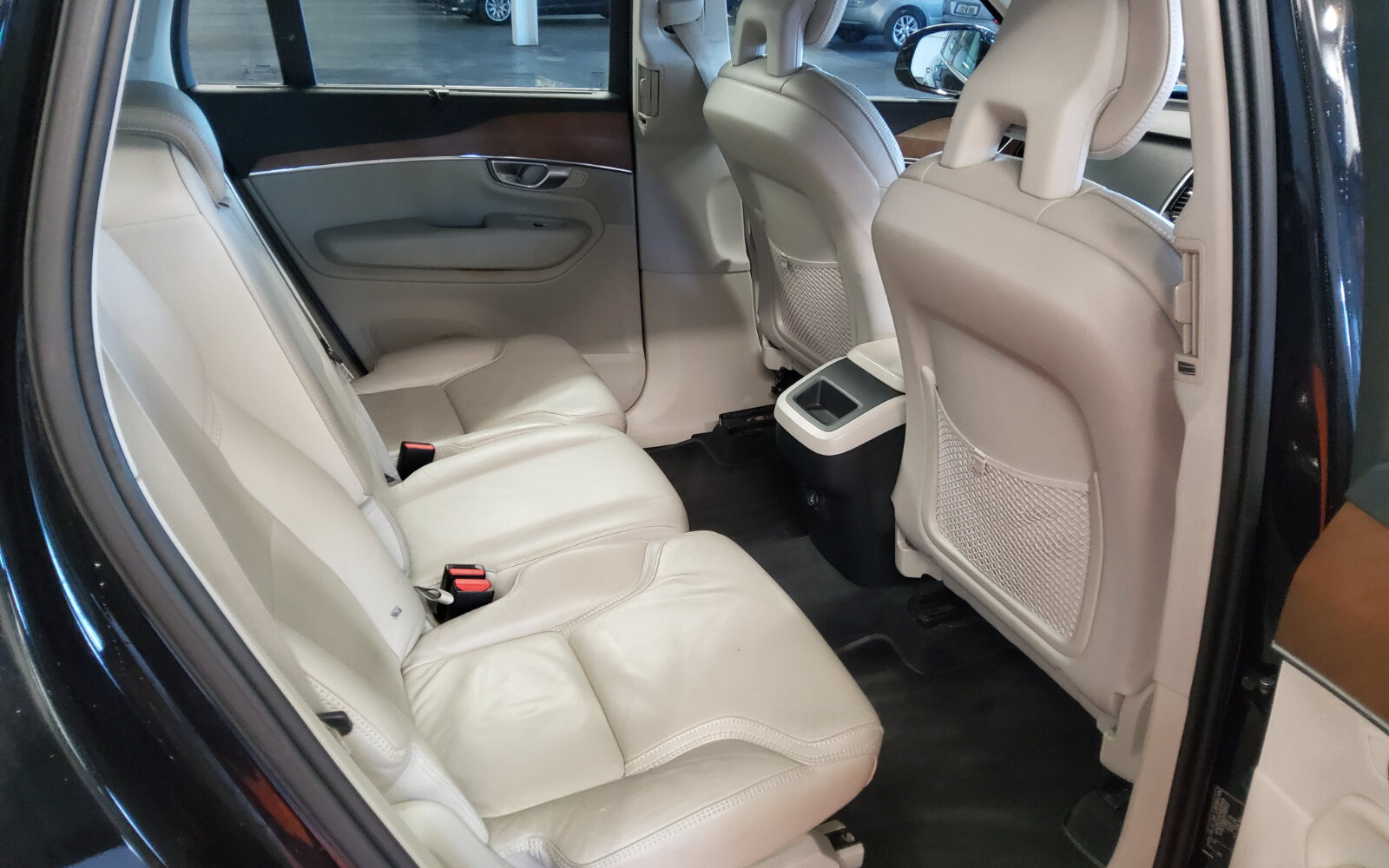 Volvo XC90 D5 (235hp) AWD Inscription Geartronic