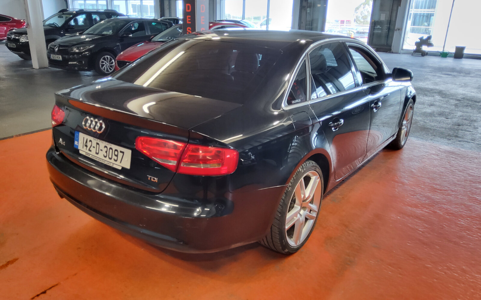 Audi A4 2.0 TDI 120BHP SE