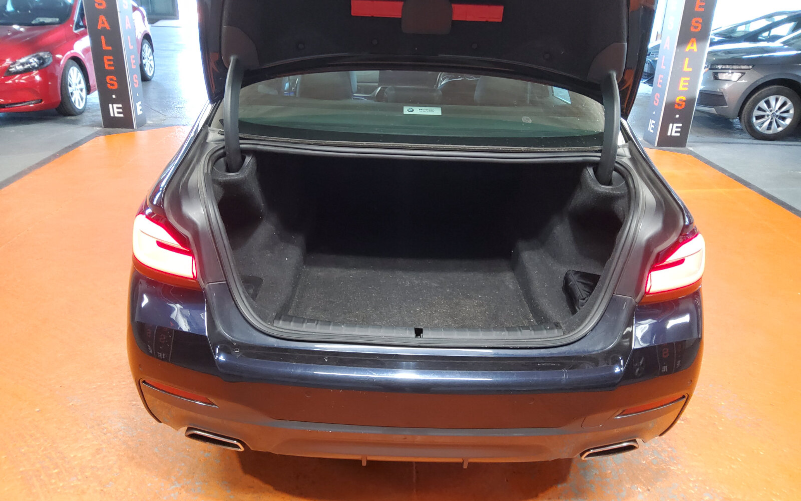 BMW 5-Series 520d M Sport (MHT)