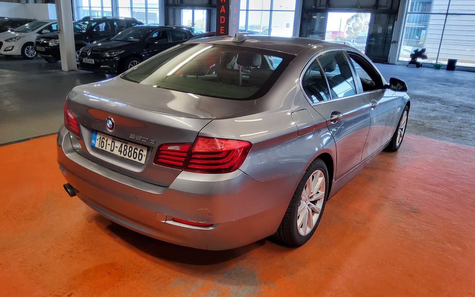 BMW 5-Series 520d SE